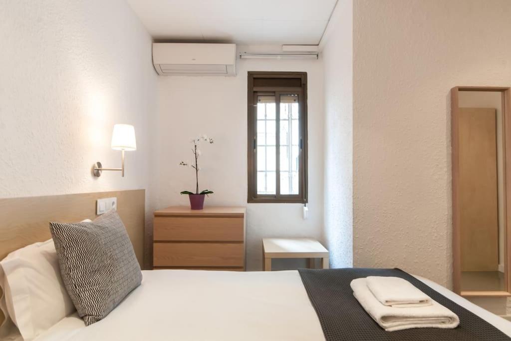Charm And Privacy In Gothic Quarter - By Myrentalhost Apartment Barcelona
